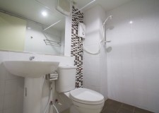 Hug-Lanna-Residence3