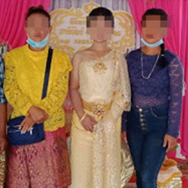 15-yr-old Girl in Tears When Her Bridegroom Didn’t Show up at The Wedding